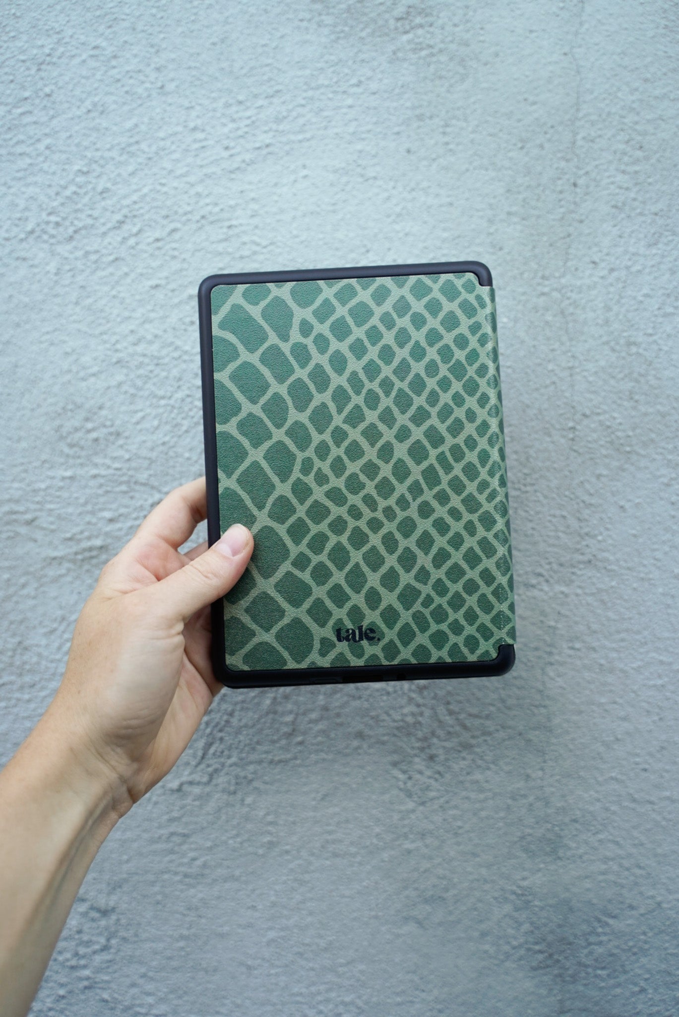 THE HIGH REEVE | KINDLE CASE